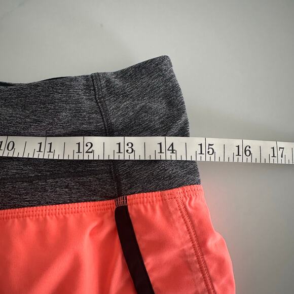 Lululemon Pink Shorts Size 4 - Picture 10 of 10